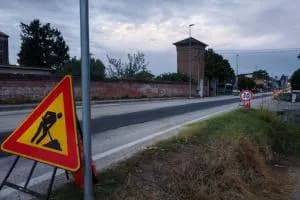 Via Fratelli Rosselli, si cambia rotta