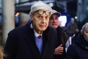 Sgarbi ricoverato al Gemelli: è in terapia intensiva