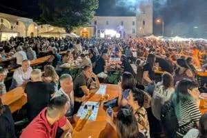 Gusto in castello, stand assediati
