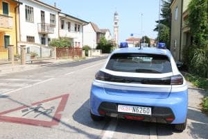 Marito e moglie novantenni trovati morti in casa