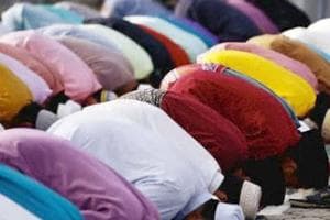 Scatta la caccia alle moschee abusive