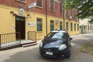 Bruciano i rifiuti, tre bengalesi denunciati