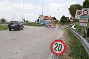 Via Amendola, slitta la riapertura