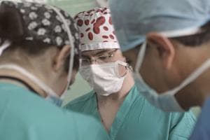 Ospedale, stop a tre chirurghi